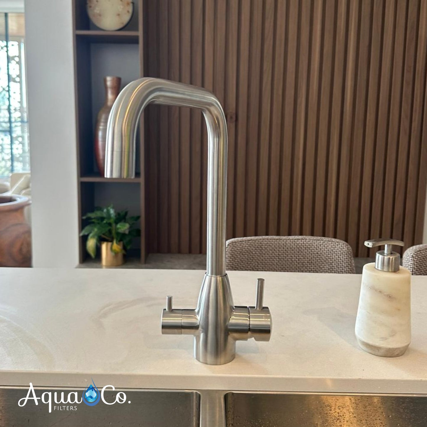 AquaCo Stainless Steel Petite 3 Way Mixer - Model: 3W-PET-SS